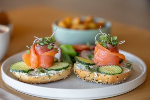 Lazacos bagel